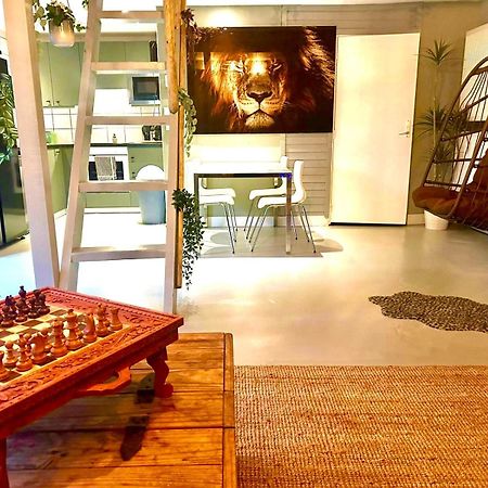 Jungle Style Lodge With Jacuzzi ,Sauna And Garden Near Amsterdam Vijfhuizen Exterior foto