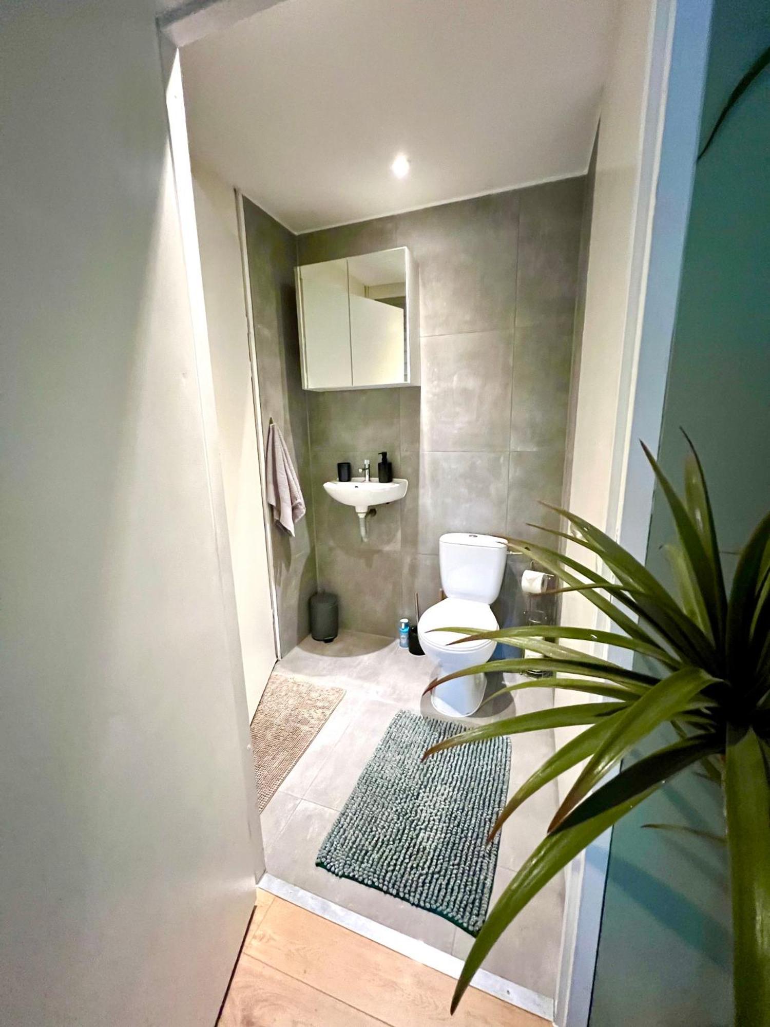 Jungle Style Lodge With Jacuzzi ,Sauna And Garden Near Amsterdam Vijfhuizen Exterior foto